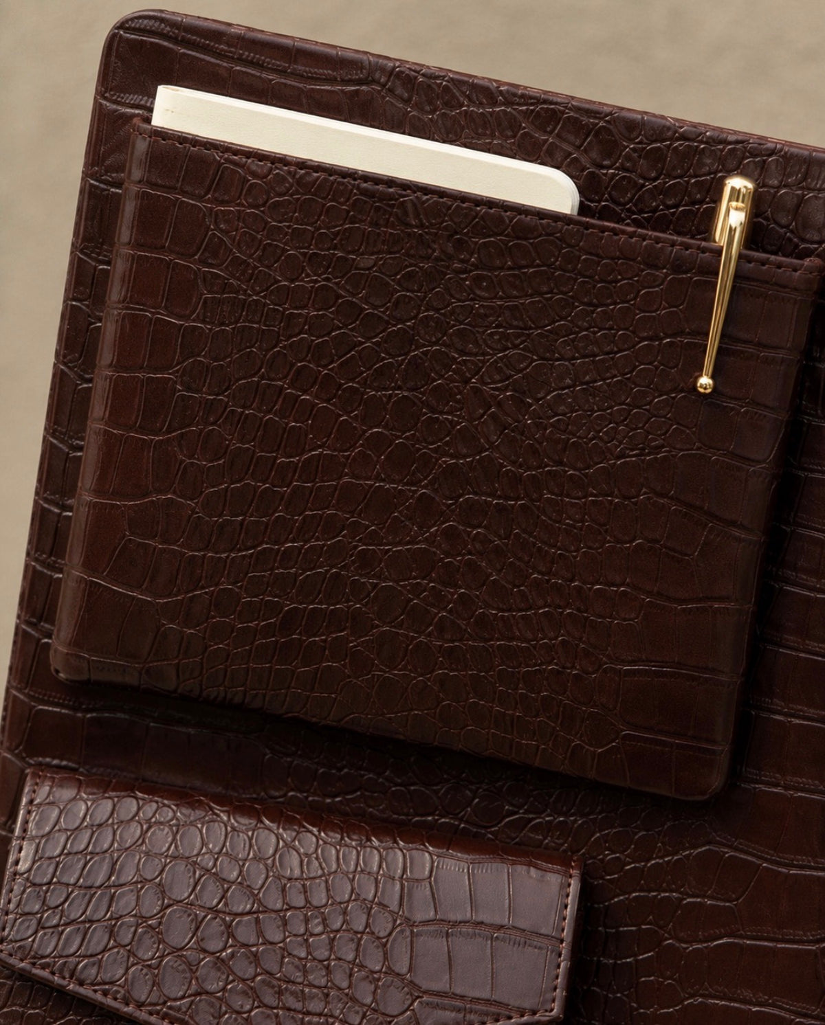 Essentials Pocket closeup 